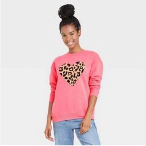 New Fifth Sun Leopard Heart Graphic Sweatshirt Rose animal print love top comfy - Picture 1 of 9